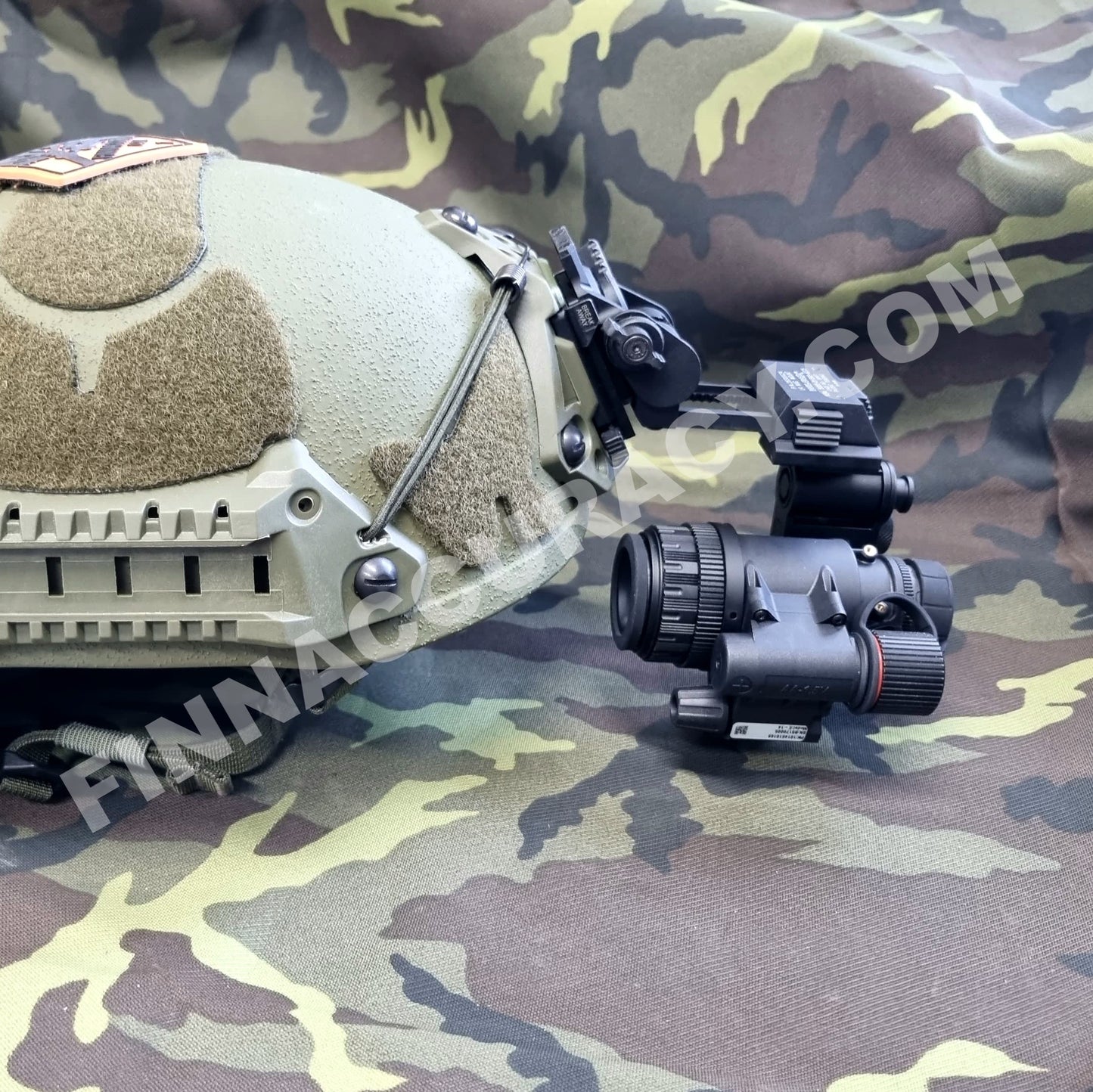ELF-14 NVM night vision valonvahvistin
